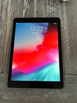 Apple iPad Air Gen 1 32 GB