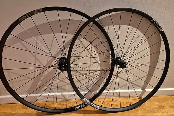 Nytt hjulpar DT Swiss XR 1700, Shimano micro Spline