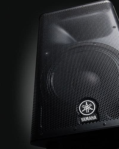 Yamaha DXR10 Active pa speakers