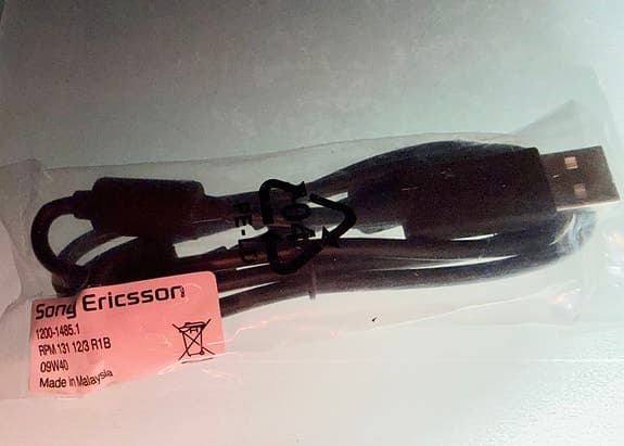 Sony Ericsson laddkabel, USB kabel