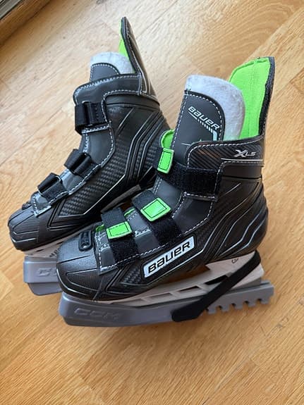 Bauer Ishockeyskridskor barn storlek 29 svart och grön