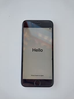 iPhone 6 – olåst, fint skick.