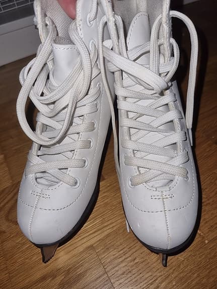 Skridskor för barn, J Figure