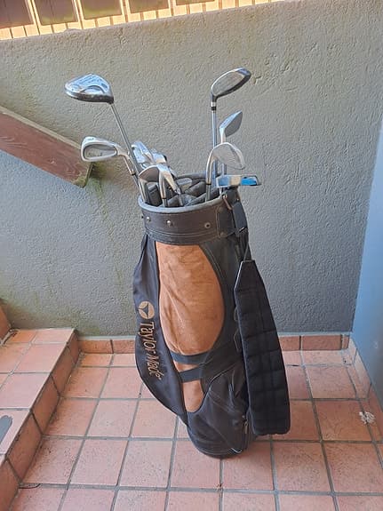 Golfbag med kvalitetsklubbor