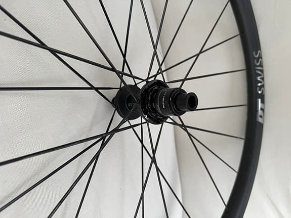Helt nya DT Swiss GRC 1100 DICUT 30