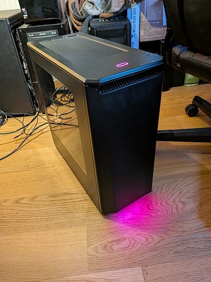 Läcker Gamingdator – GTX 1070 & Vattenkyld i5 6600K RGB