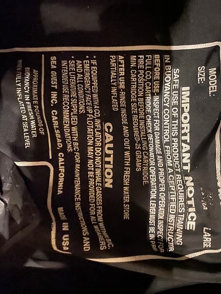 SeaQuest ADVi dykväst.