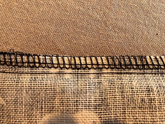 Två kuddfodral från Svenskt Tenn