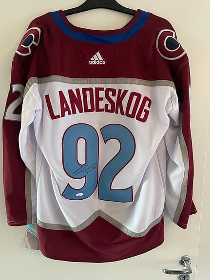 Adidas Colorado Avalanche Landeskog 92 Ishockeytröja Vit och Bordeaux