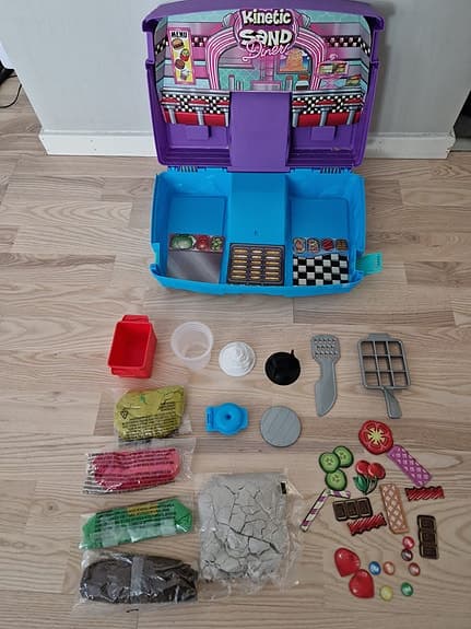 Kinetic sand Diner - Foldbar sandlåda
