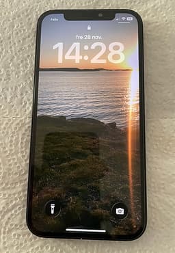 Apple iPhone 12 64 GB