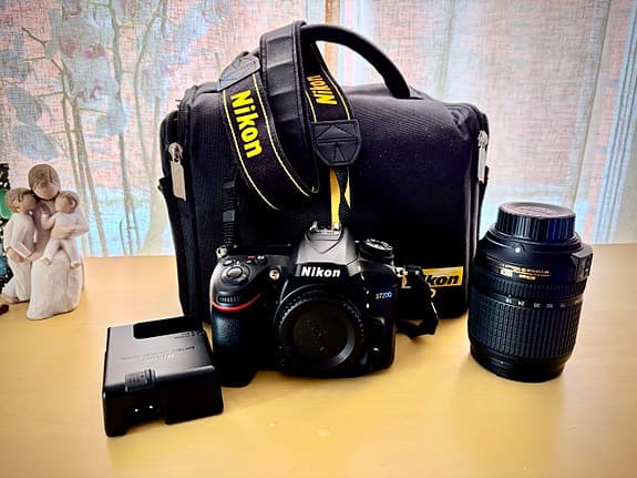 Nikon D7200 med Nikon DX 18-140