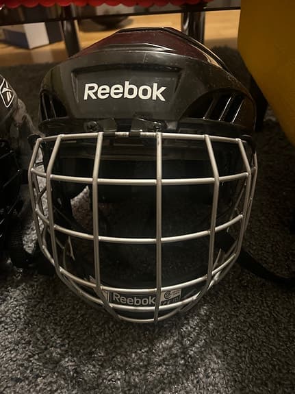 Reebok Övriga skridskor hjälm svart