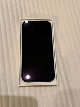 Apple iPhone 12, 64GB svart