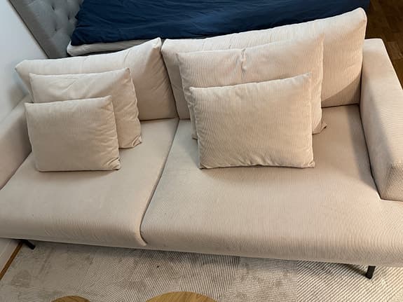 4 seats soffa från Mio