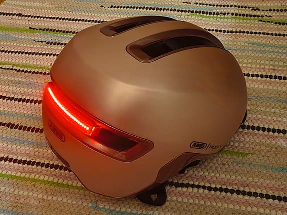 Abus cykelhjälm Hud-Y