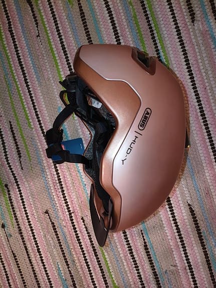 Abus cykelhjälm Hud-Y