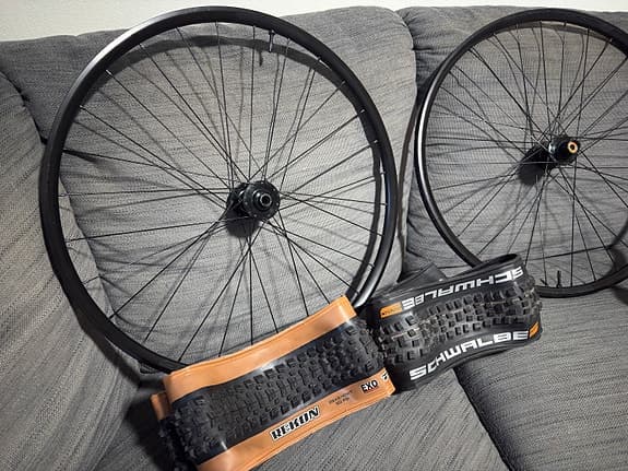 Bontrager KOVE 29” hjul från en Trek X-caliber 2021, Microspline freehub