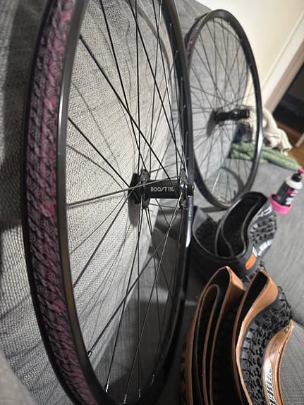 Bontrager KOVE 29” hjul från en Trek X-caliber 2021, Microspline freehub