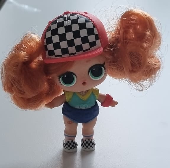 LOL Surprise - set:  Sk8er Grrrl + Lil Sister