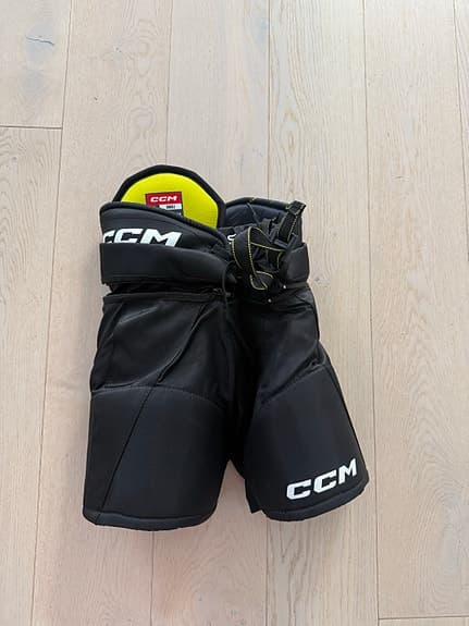 CCM Super Tacks AS5 Pro Byxor Ishockeybyxor YTH
