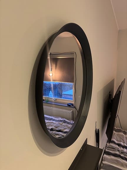 IKEA Spegel med hylla Svart/grå
