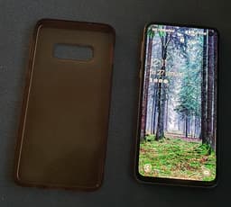 Samsung Galaxy S10e