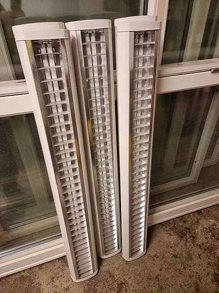 Lysrörsarmaturer Olika modeller