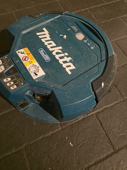 Makita DRC200 Robotdammsugare