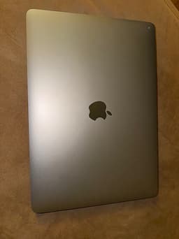 Apple MacBook Pro 13" M2, -2022