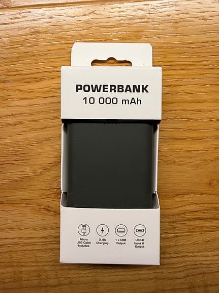 Powerbank 10 000 mAh svart