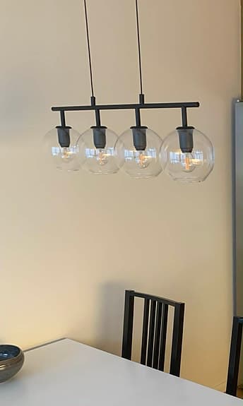 Mio Taklampa 4-glober Svart