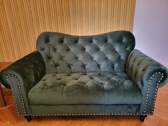 2 soffor Chesterfield