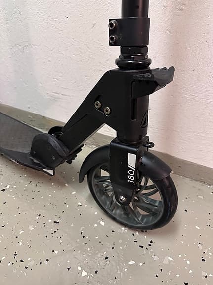 Sparkcykel Firefly A 180 – hopfällbar, bra skick