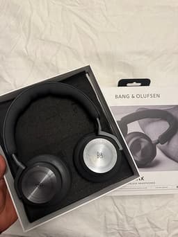 Bang & Olufsen HX hörlurar svart