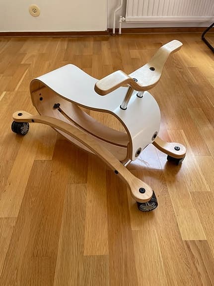 Wishbone Flip 2-i-1 Gungande och Rullande Trälekotsak, Vit
