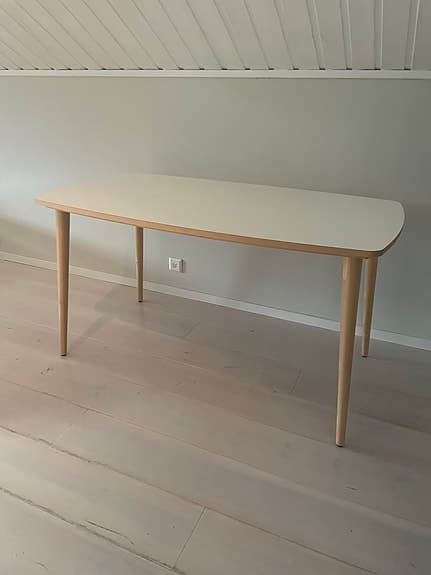 Bord OMTÄNKSAM IKEA