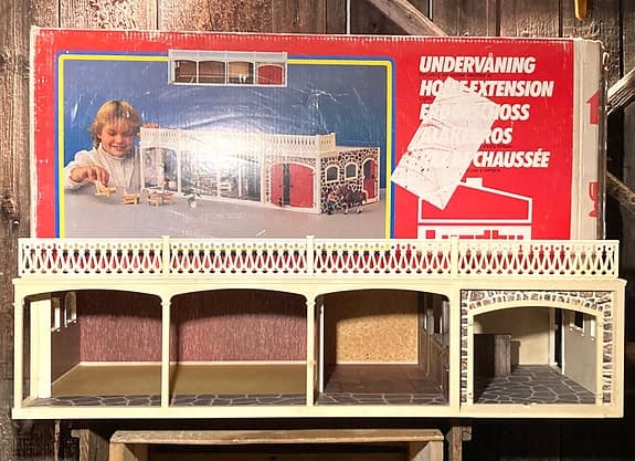 Lundby Dockskåp/ Dockhus Dallas Undervåning, Originalkartong