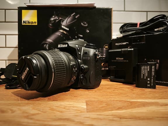 Nikon D7000 i mkt bra skick och endast 2000 bilder tagna