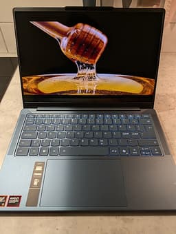Lenovo Yoga Slim 7 AI 5-340/16GB/512/OLED 14 (Nyskick)