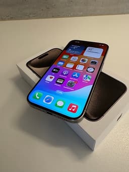 Apple iPhone 15 Pro 128 GB