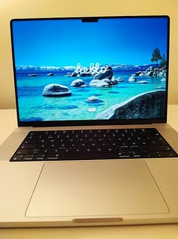 MacBook Pro 16” M1 Pro 16GB/512GB – 95% batterihälsa