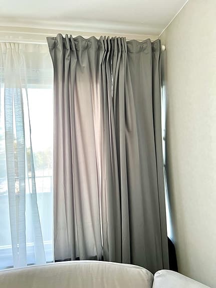 IKEA gardinlängder 140x300 cm grå