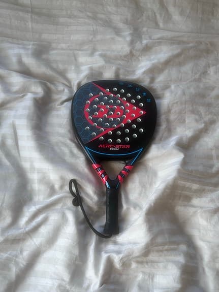 Dunlop Aero Star Padelracket svart och röd