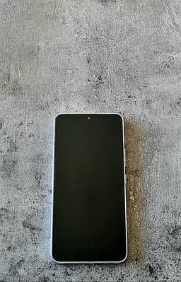 Samsung Galaxy S22 (128GB)