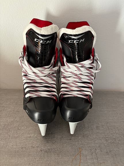 CCM Ishockeyskridskor storlek 37