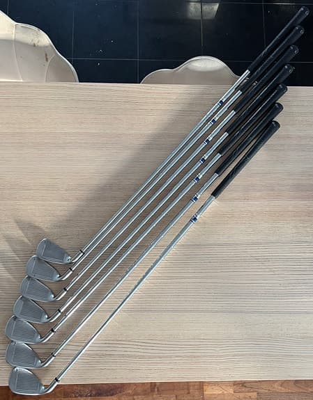 HÖGER! Callaway X-18 Järnklubbor 4-P uniflex