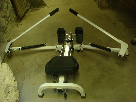 Roddmaskin träningsmaskin svart och vit