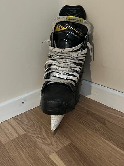 Bauer 2s supreme med två par skenor och ett skenfodral