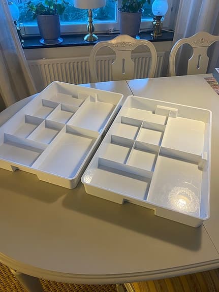 2 x IKEA Kuggis lådinsats 8 fack